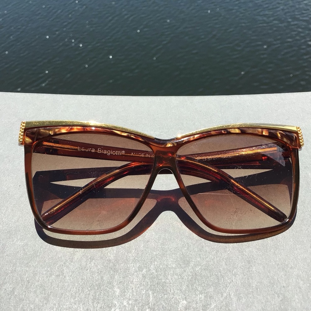 Laura Biagiotti Tortoiseshell Unisex Sunglasses with Gold Metal Trim Italy Large